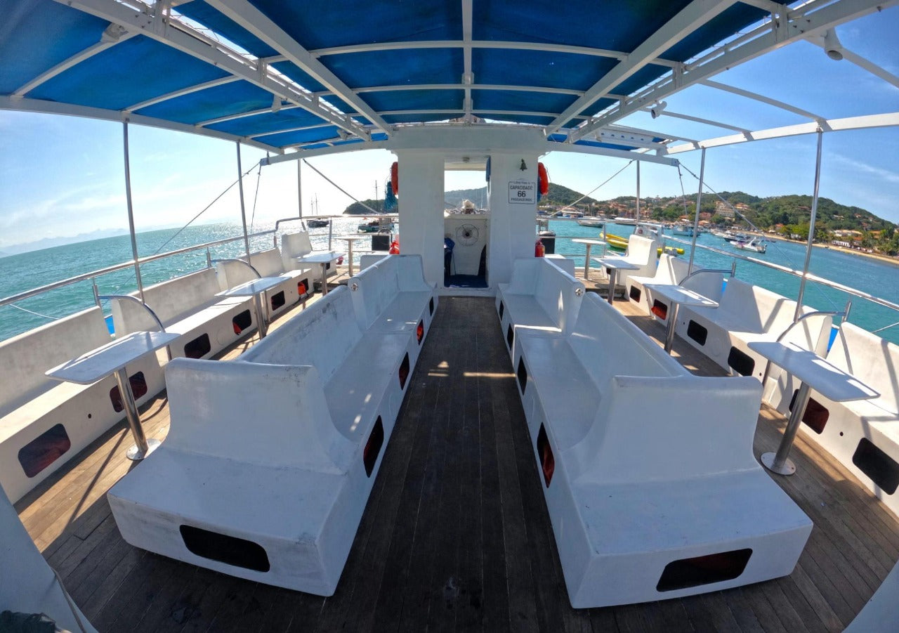 Búzios Catamarán (desde Río)
